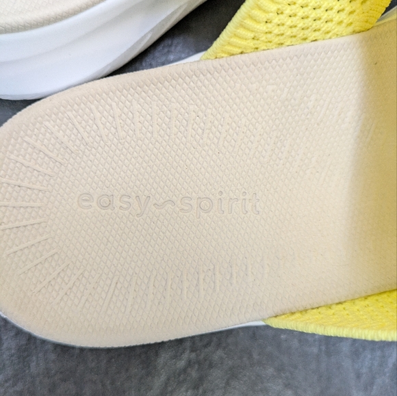 Easy Spirit Deion Yellow Open Toe Slide On Sandals - Picture 3 of 8
